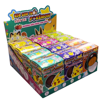 Bubble gum(strawberry flavor and pokemon stamp)